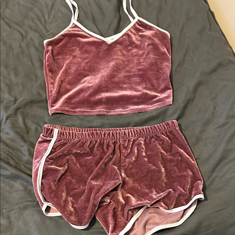 Velvet Sleepwear Set in Mauve